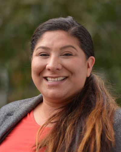 Image of Ms. Rosas, student services